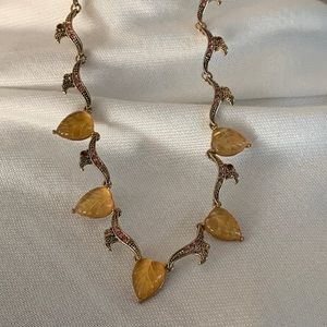 Fashion necklace. Autumn peach stones.